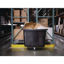 Load image into Gallery viewer, Commercial Cube Truck
