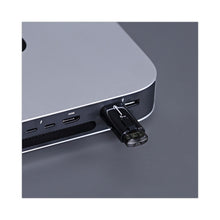 Load image into Gallery viewer, USB 3.0 Flash Drive, 8 GB
